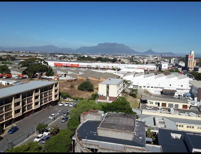 1 BEDROOM PROPERTY TO RENT IN PAROW